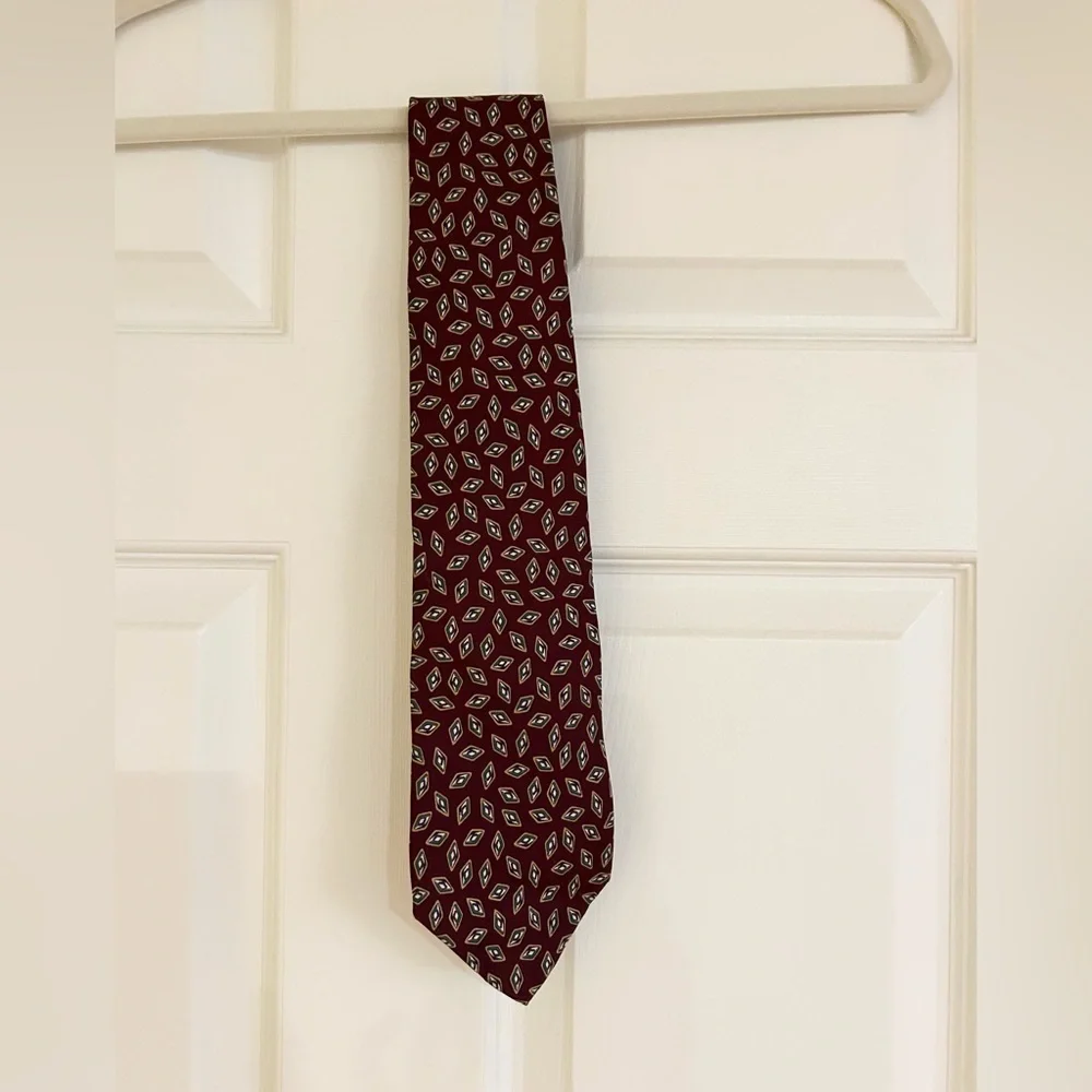 VINTAGE Christian Dior Silk Print Tie